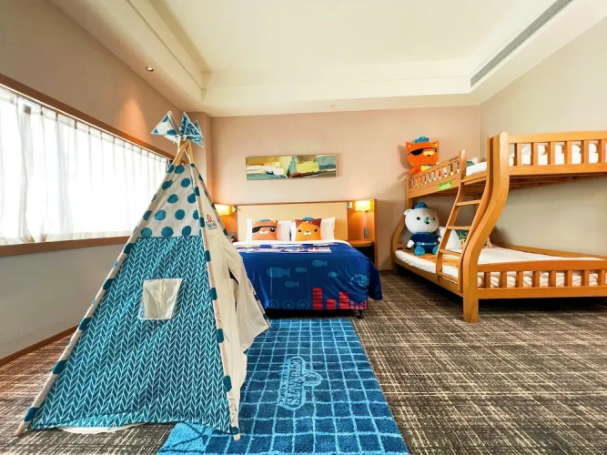 Xence Hotel