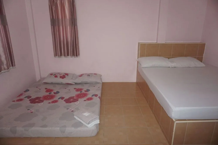 Jaidee Park Inn