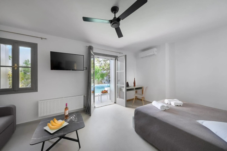 Nefeli hotel
