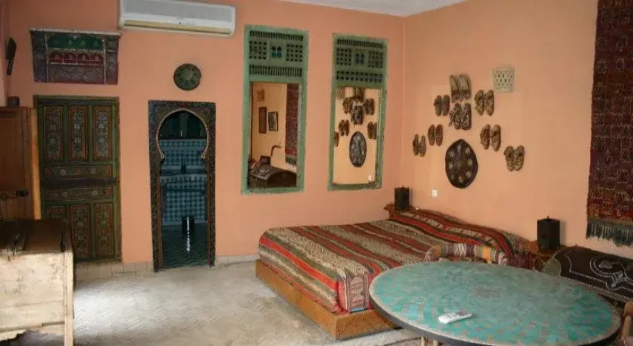 Riad Lune et Soleil