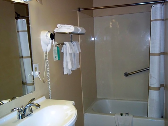 Quadruple Suite