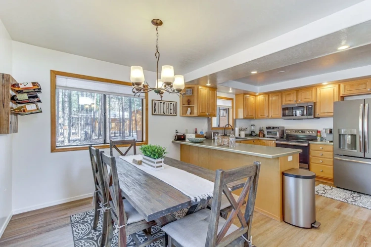 3 Bedrooms Cottage