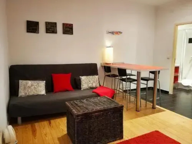 Red Passion Apartment