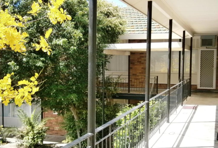 Twin Studio