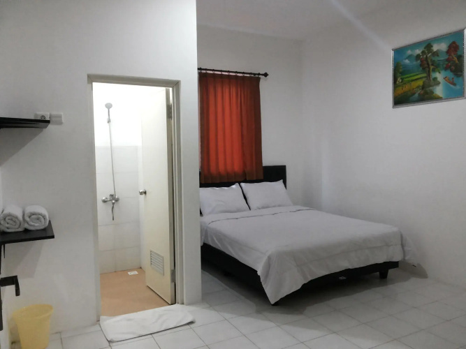 OYO 91035 De Ritz Residence