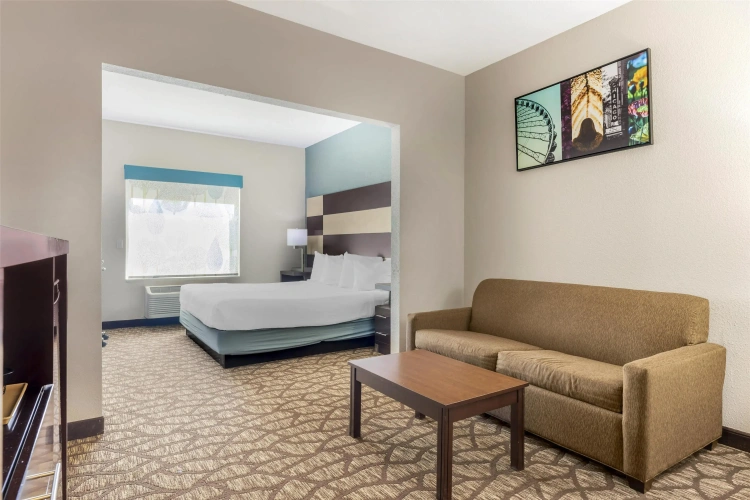 Double Suite