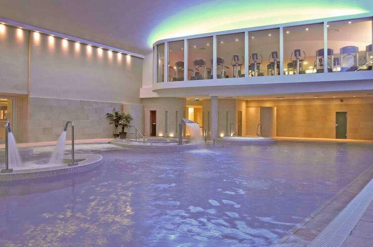 Hodson Bay HotelOver view