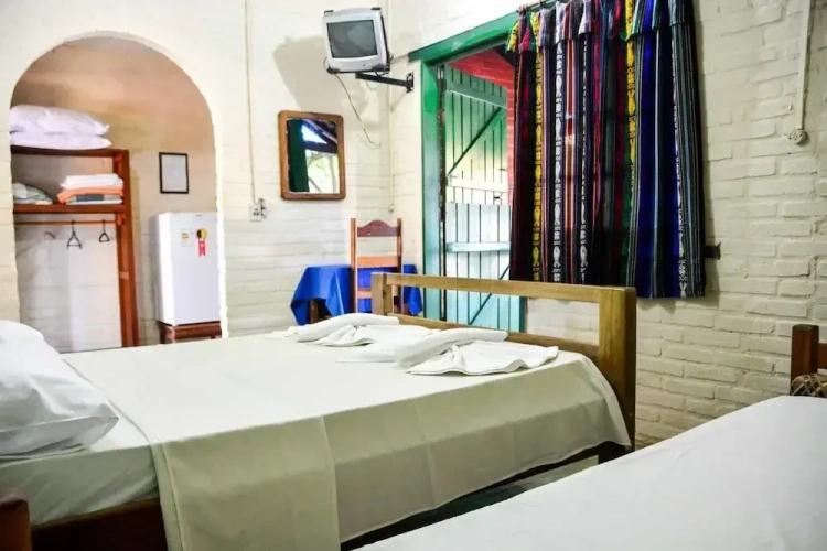 Standard Quadruple Basement room