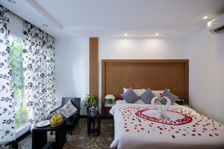 Deluxe Suite