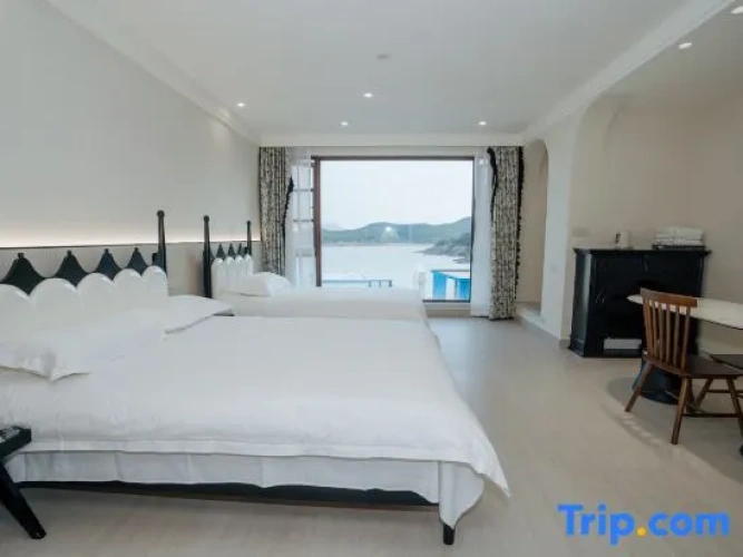 3 Bedrooms Villa with sea view