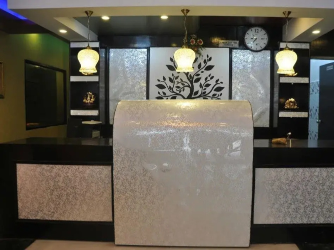 Treebo New Park Premium Plaza