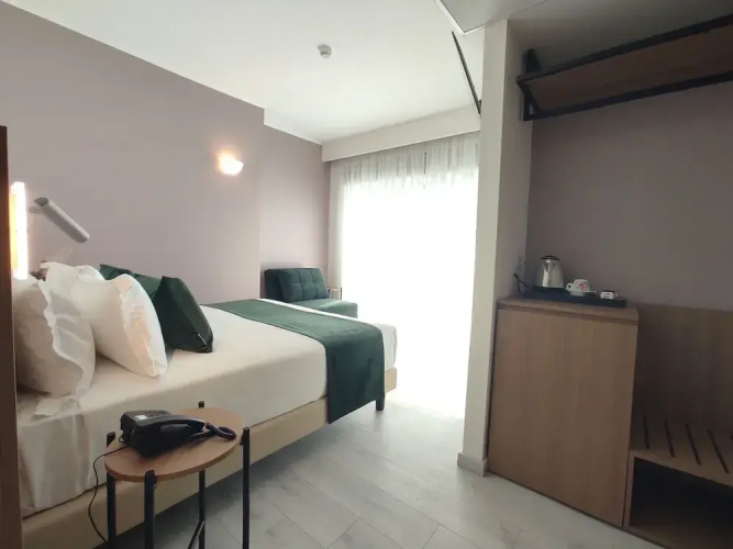 Massimi City Garden Hotel