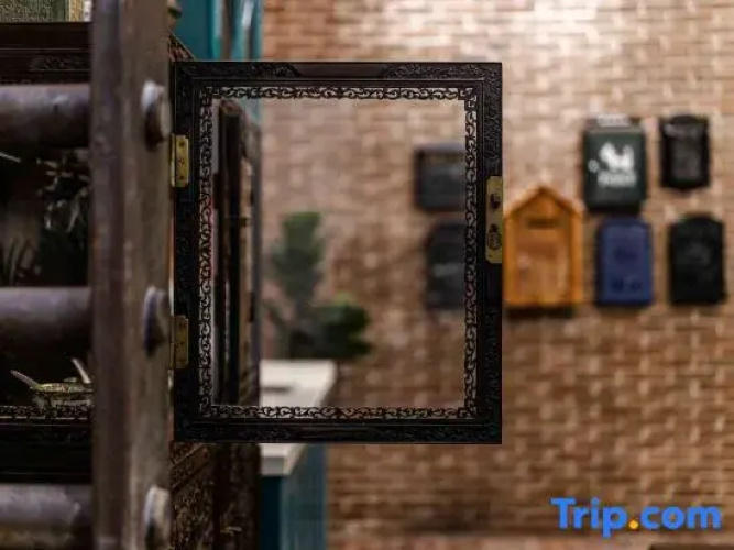 Origin Antique House & Hotel