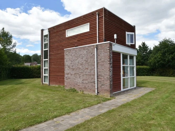 Holiday Home in Zeewolde With Pool