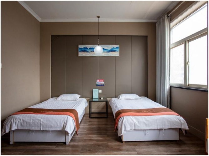 Business Twin room