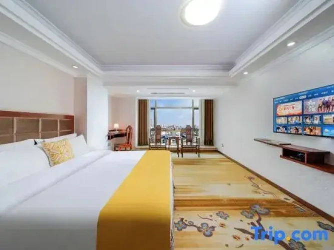 Standard Double room with view