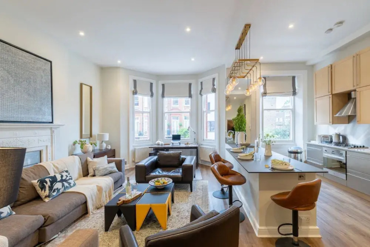 Brechin Place