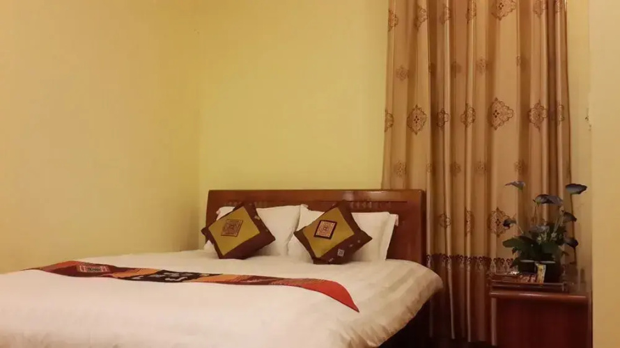 Quyet Tinh Hotel