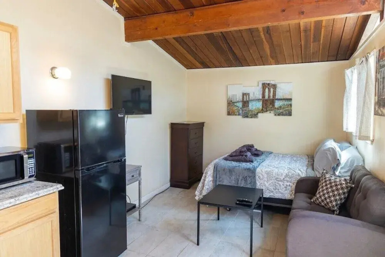 Cozy Studio in Concord, Near Bart