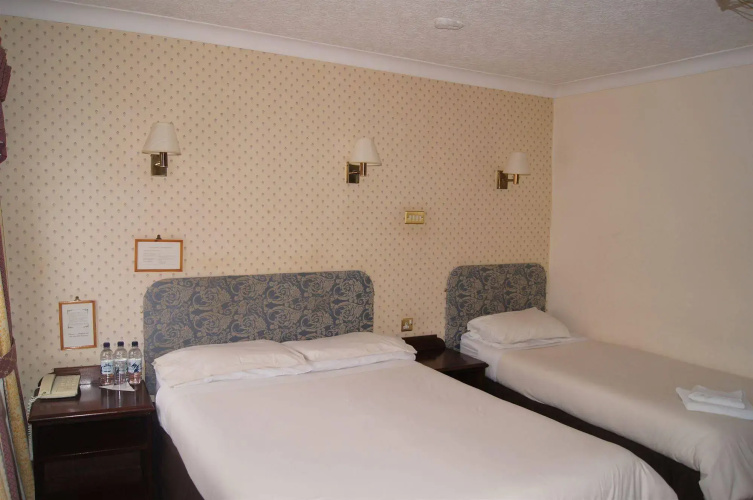 Castle Hotel