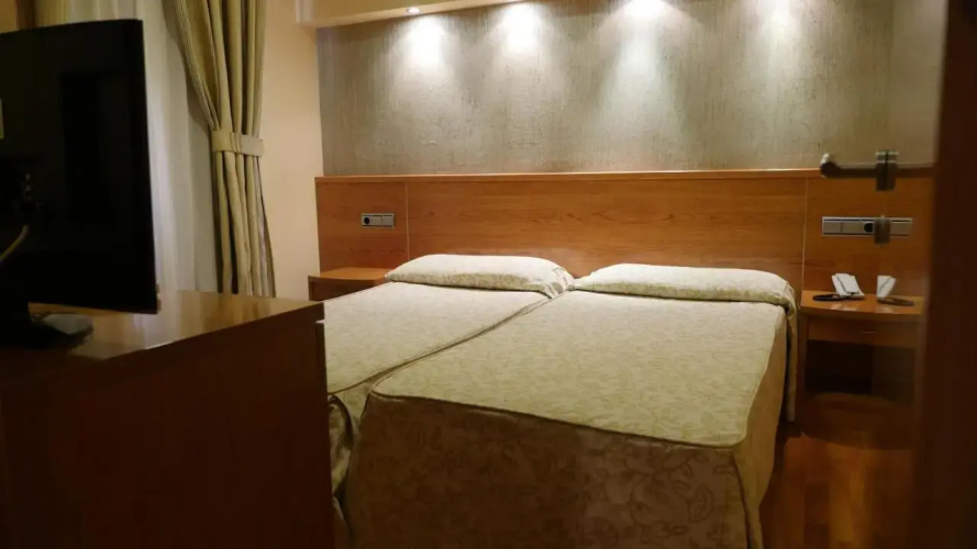 Hotel Rusadir
