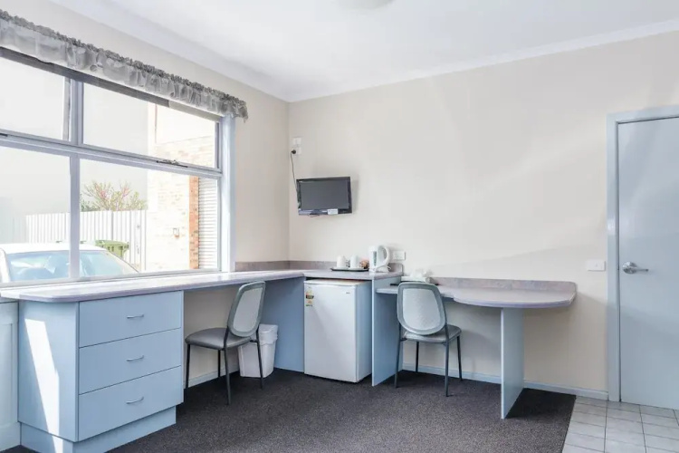 Merimbula Lakeview Hotel