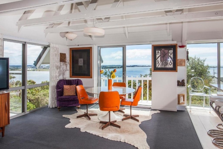 2 Bedrooms Cottage
