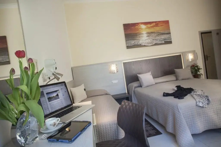 Piccolo Hotel