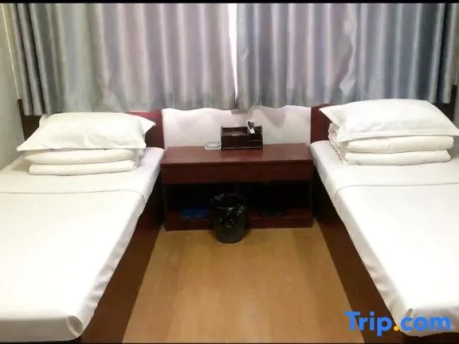 Economy Twin room