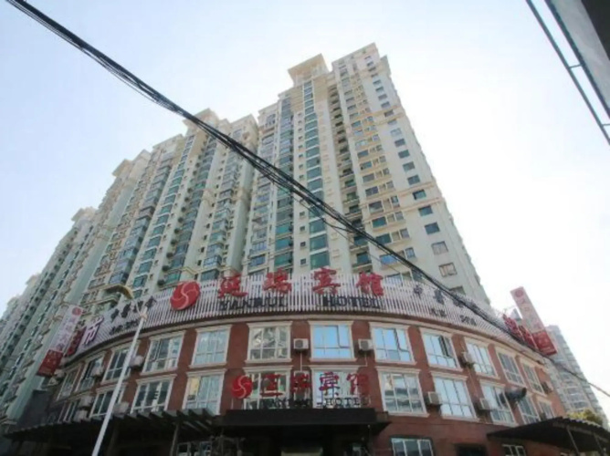 Yanrui Hotel