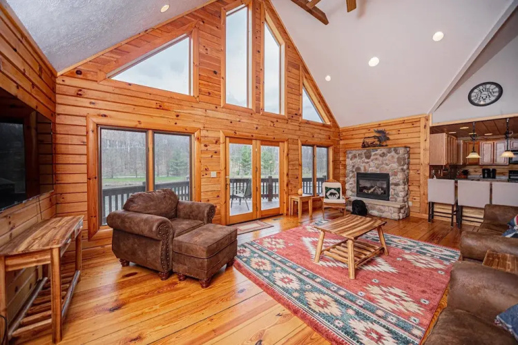 Duck Pond Lodge by Taylor Made Deep Creek