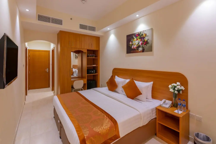 Click City Hotel Deira