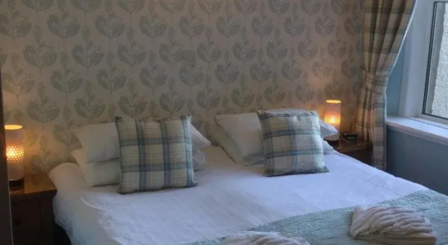 The Ravensworth Hotel