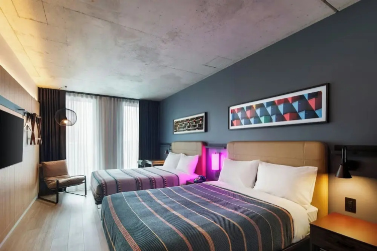 New Hotel Moxy Montreal Downtown