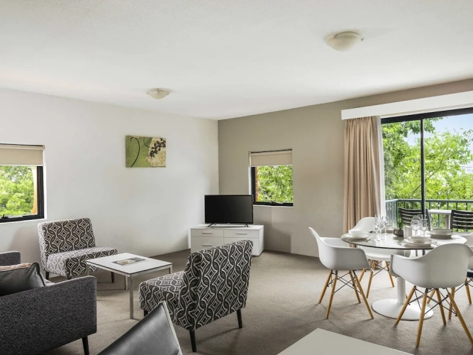 Premium Quadruple Apartment with balcony