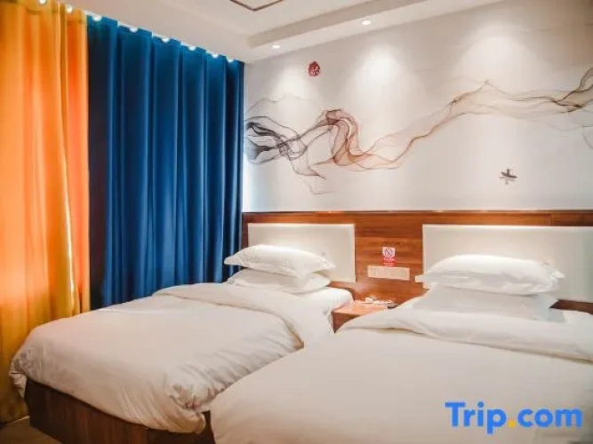 Economy Twin room