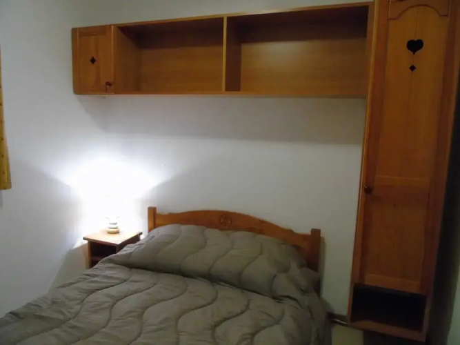 Lou Services Apartment J13 LSI 001