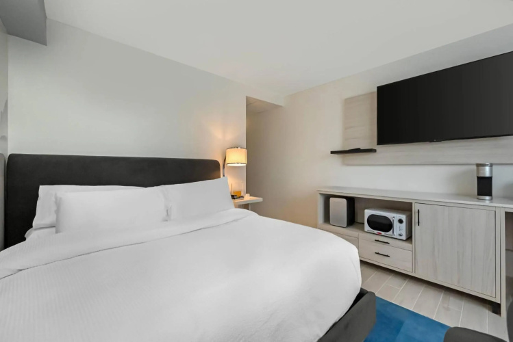 Blue – A Modern Hotel, an Ascend Collection Hotel