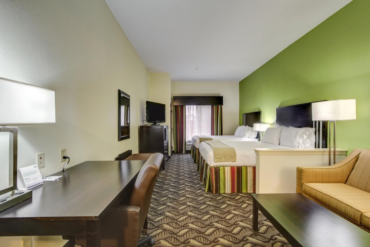 Standard Quadruple room