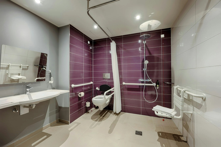 Premier Inn Hamburg City Klostertor photo 10