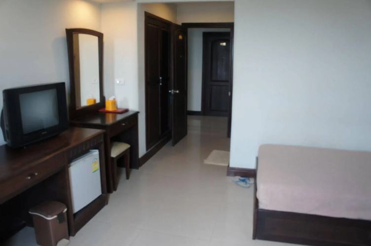 Heuang Chaleun Hotel