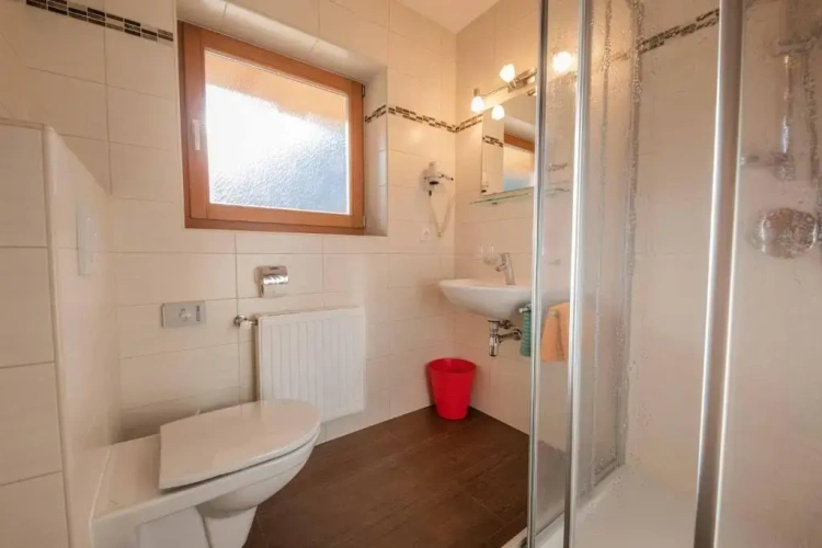 Standard Triple room with balcony