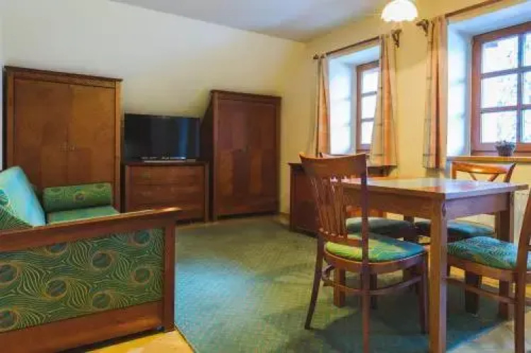 Esplanade Apartments