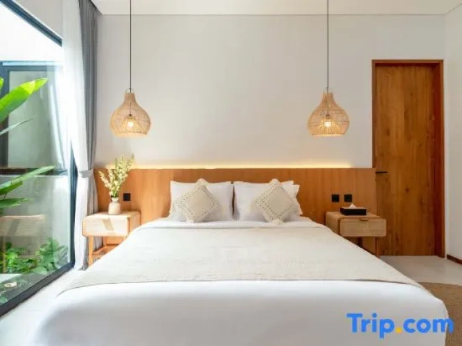 2 Bedrooms Villa