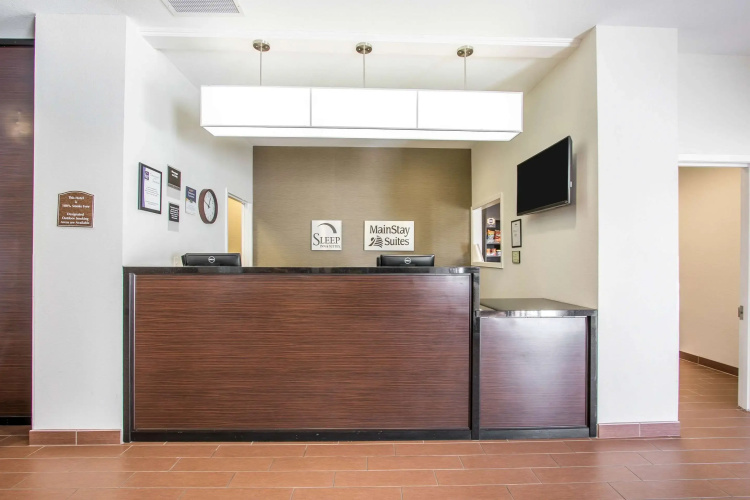 Sleep Inn & Suites Meridian - Bonita Lakes