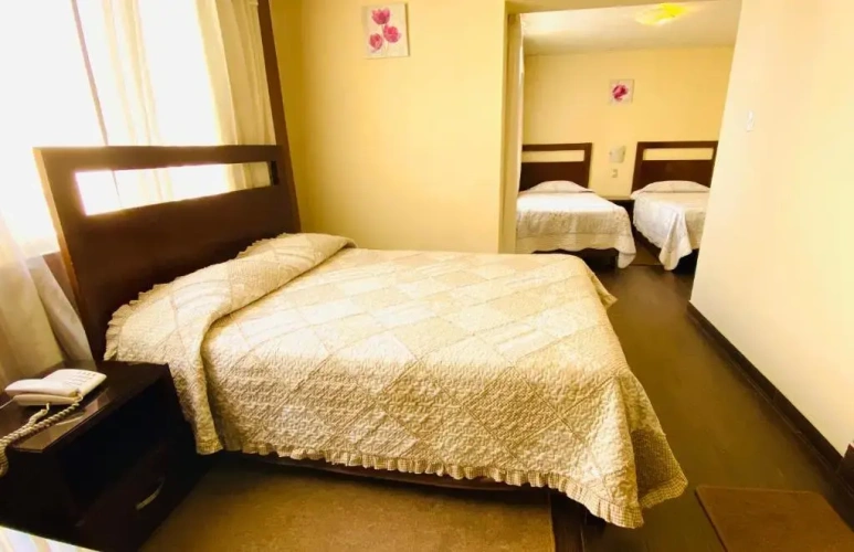 Standard Triple room