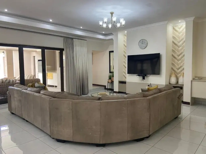 4 Bedrooms Double Cottage