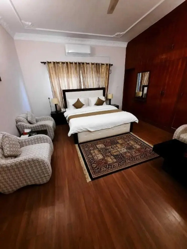 Premier Inn Villa