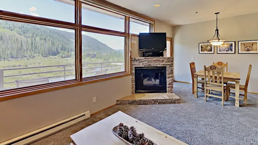 River Bank Lodge 2917