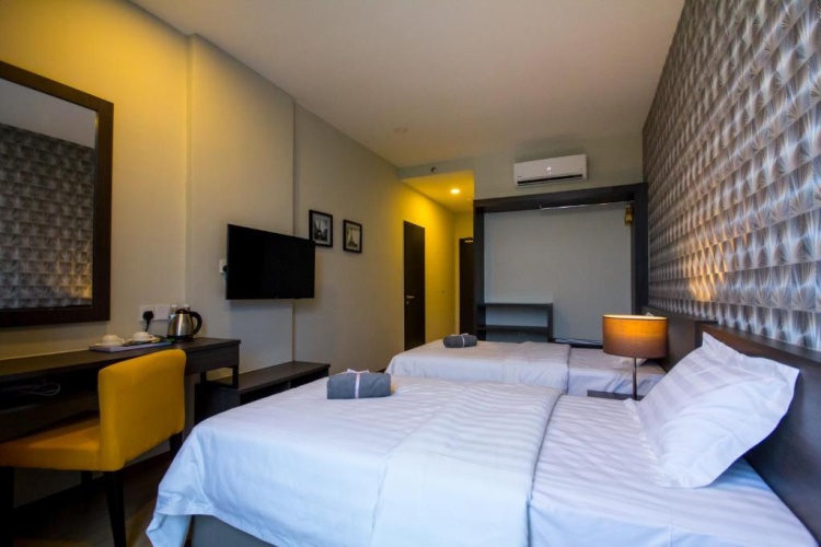 Deluxe Twin room